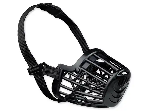Značkový Náhubek TRIXIE plastový černý M 22cm