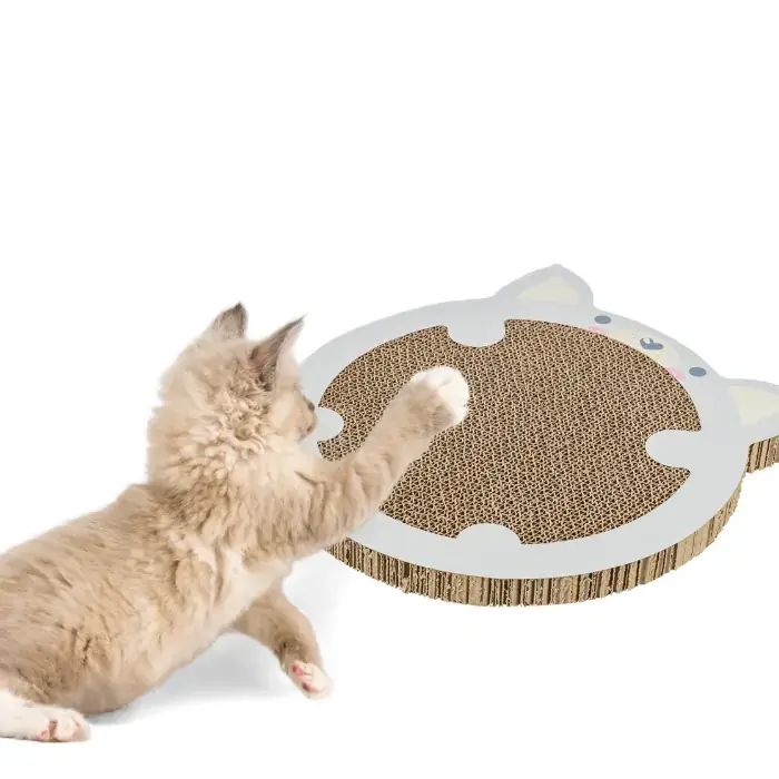 TRIXIE JUNIOR škrabací karton "křeček", catnip, 31 x 2,5 x 32,5 cm, šedá Tovární Cena
