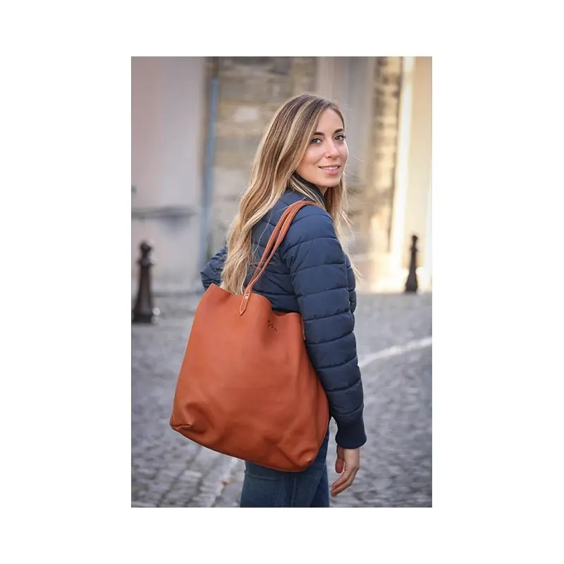 Kabelka PENELOPE TOTE BAG - Barva Černá Nová Kolekce